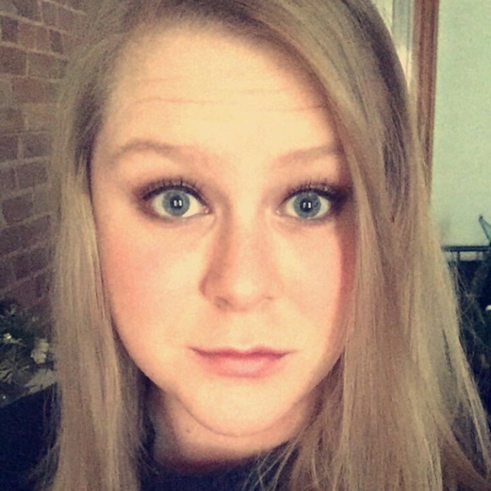 Meet your Posher, Amanda